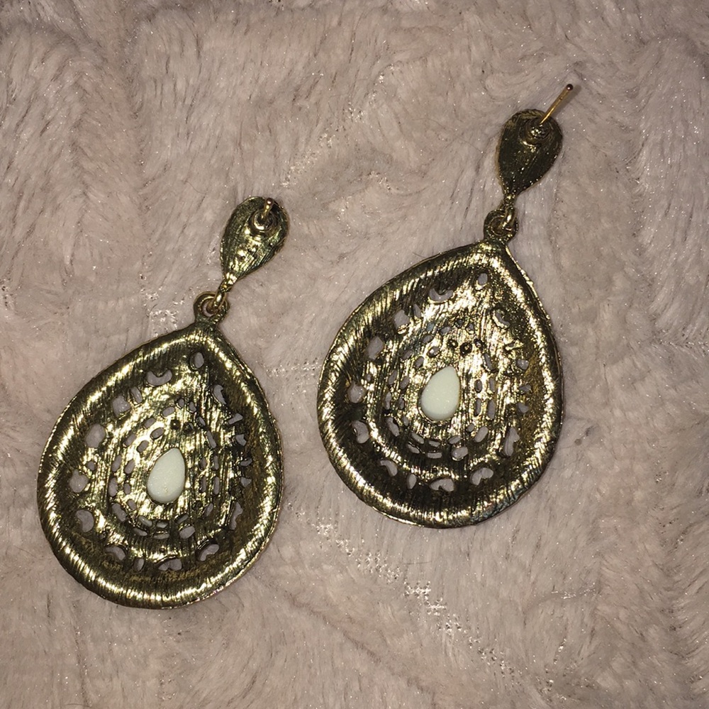 Earrings! - Picture 3 of 3
